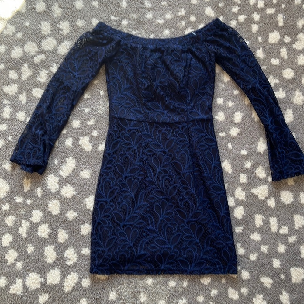 Clastic Navy Blue Lace Dress